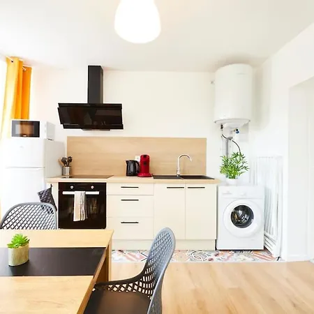 Appartement Rb-1D Joli 2 Pieces Tout Equipe Au 1Er Etage - 1 A 2 Pers *